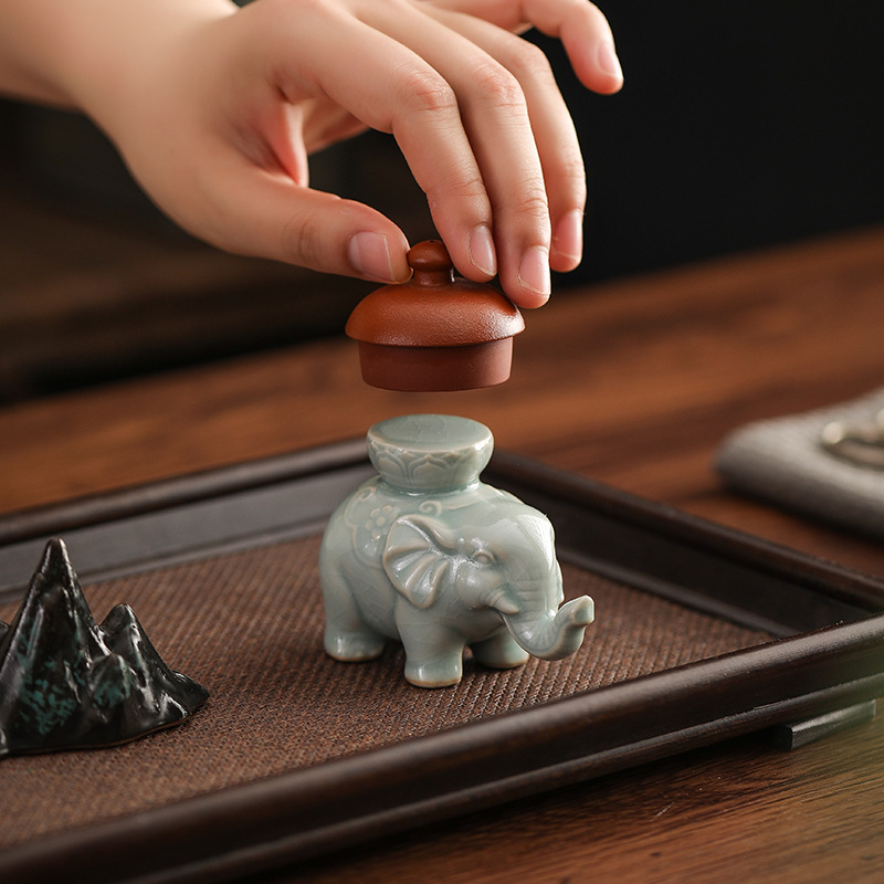 Creative  Elephant Lid Holder  - Unique Table Accessories incelemesi ve fiyatı